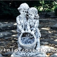 Statueta copii cu cosulet, gri patinat, model S7.