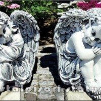 Set statuete ingerasi adormiti, gri patinat, model S22.