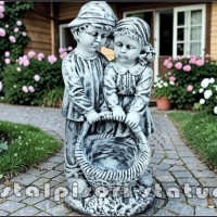 Statueta copii cu cosulet, gri patinat, model S7.