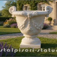 Vaza mare cu picior, alb marmorat, model V2.