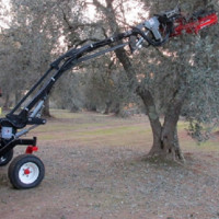 SCUTURATOR POMI FRUCTIFERI CU BRAT PANTOGRAF