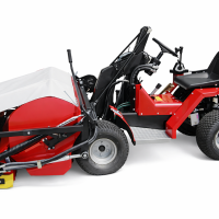 Utilaj / Masina autopropulsata pentru recoltat alune, nuci, migdale