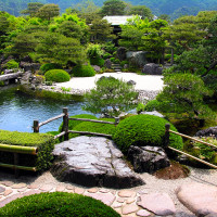 AMENAJARI IAZURI DE GRADINA SI OGLINZI DE APA