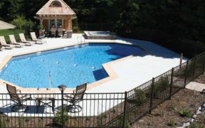 piscina stil grecesc