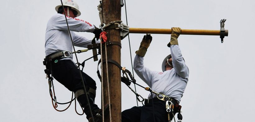 servicii alpinism utilitar