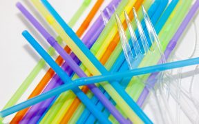 articole din unica folosinta din plastic